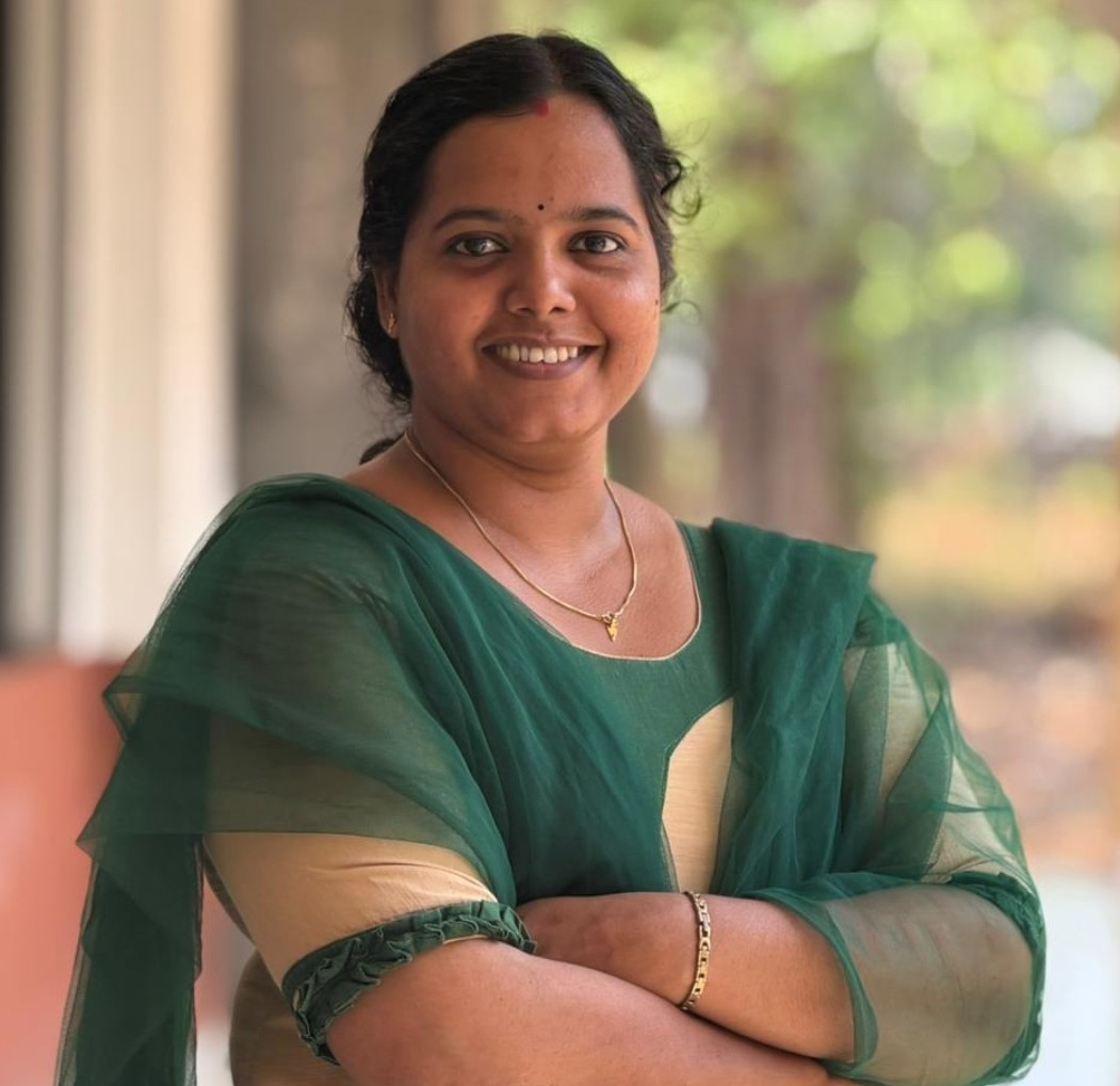 Sree Sankara College faculty - Simi Alphonse